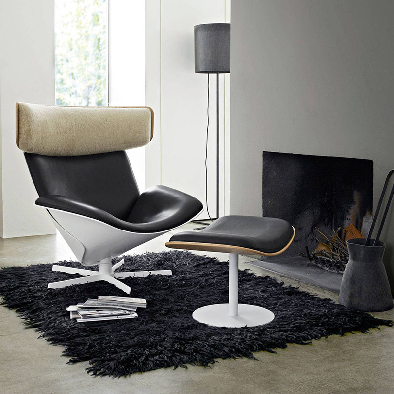 Designer Nordic personality special-shaped shell fiberglass simmered chair creative model room living room reception leisure lounge chair