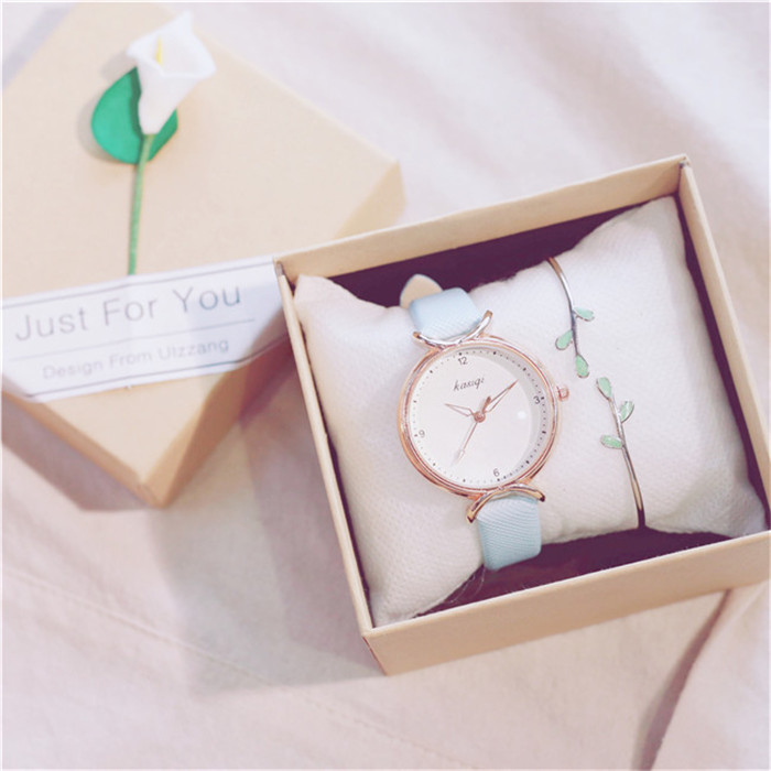 Cô gái trái tim ins vòng tay thiết kế thích hợp vòng tay Sen sinh viên nghệ thuật retro Phiên bản Hàn Quốc đơn giản hoang dã nhỏ tươi - Vòng đeo tay Cuff thạch anh tóc xanh