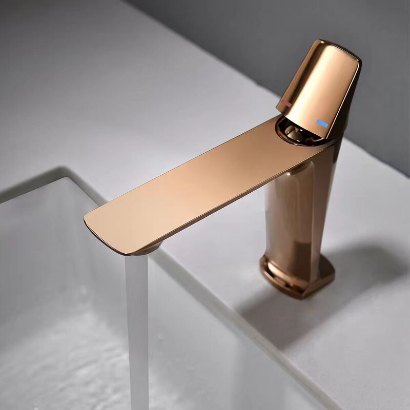 Italian Minimalist All-Copper Brushed Gold Faucet Hot and Cold Bathroom Nordic American Style Washbasin Faucet Italian Minimalist All-Copper Brushed Gold Faucet Hot and Cold Bathroom Nordic American Style Washbasin Faucet