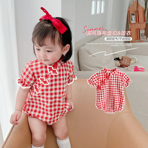Baby jumpsuit 0-3 years old foreign style Chinese style short sleeve triangle Harbin girl summer cheongsam thin bag fart coat