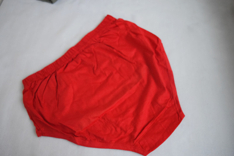 Phụ nữ trung niên và người già thêm phân bón để tăng đồ lót bằng vải cotton, người cao eo, mã lớn, quần sịp lớn màu đỏ, năm sinh đồ lót trẻ em