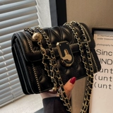 Демисезонная небольшая сумка, небольшая цепь, сумка через плечо, изысканный стиль, в западном стиле, коллекция 2022, на цепочке