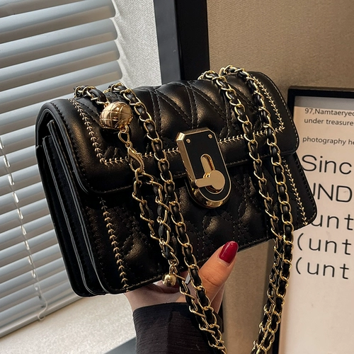 Демисезонная небольшая сумка, небольшая цепь, сумка через плечо, изысканный стиль, в западном стиле, коллекция 2022, на цепочке