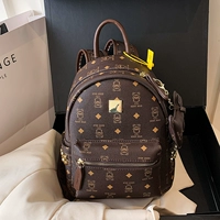 Принесите подвесной кофе в среднем номере