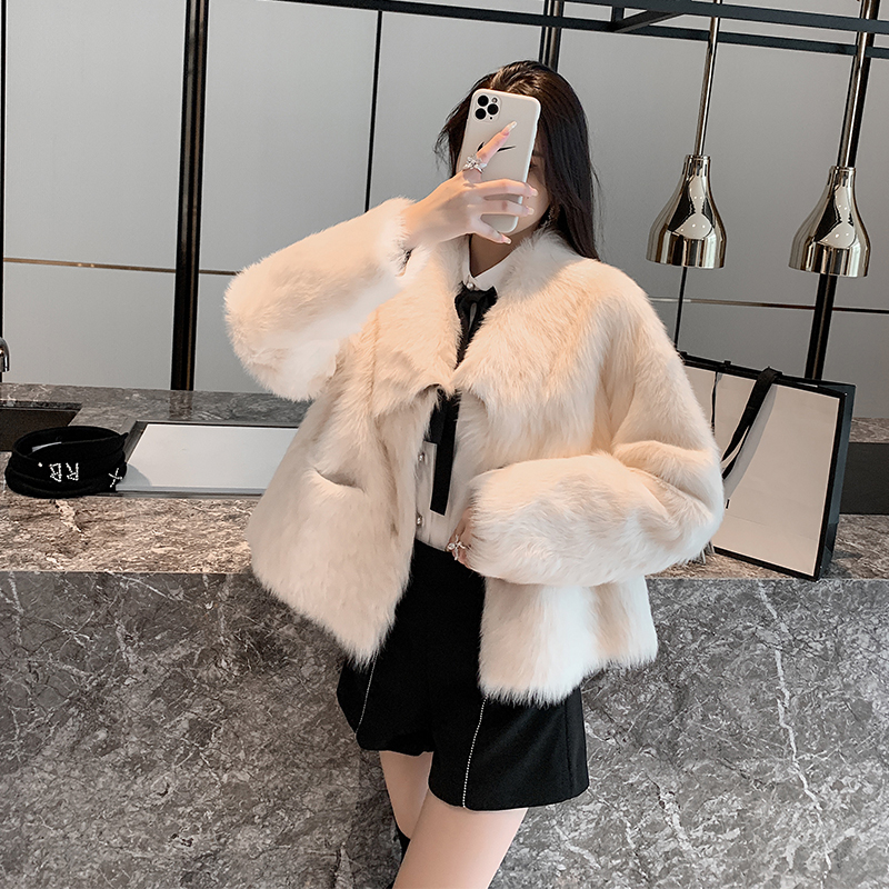 Haining real hair Tuscany fur integrated fur coat women's short style 2022 winter new loose lapel coat