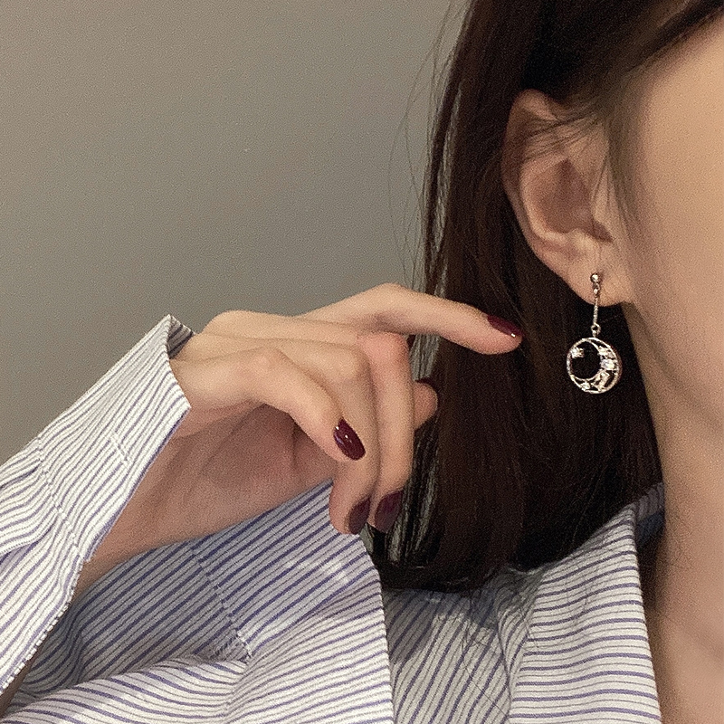 Net Red Personality Asymmetrical Moon Earnilles Female Superfairy Hearts Pentagram Earrings Ins brief Flow Sueardrops