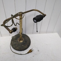 Cultural Revolution antique old copper lamp old lamp small lamp old electric appliance used old electric lamp glass lamp single