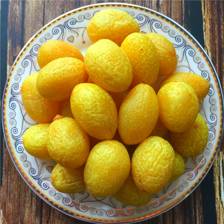 Olive fruit dried vanilla golden yellow candied fruit strips of meat pickled nine prepared liquorice to taste sweet and cool. 500g
