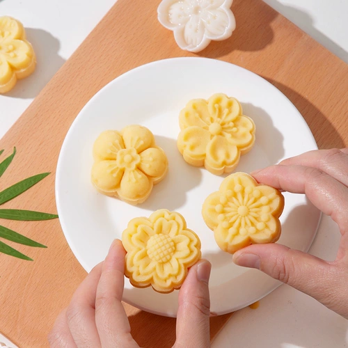 Форма для лунного кекса, новый бытовой инструмент для печати тортов в виде маша, кондитерские изделия, ручная печать, мини-форма для выпечки с мультяшными цветами и неосновными продуктами питания
