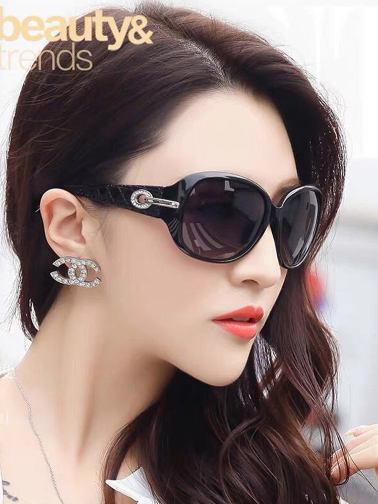 2026 New Polarized Sunglasses for Women, Fashionable and Trendy, Anti-Uv Sunglasses for Women, Large Frame, Round Face, Stylish Mom Glasses