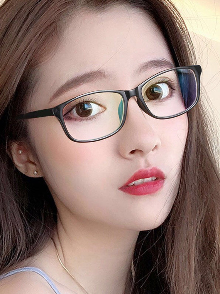 Anti-Blue Light Glasses, Mobile Phone Radiation Protection Flat Glasses, Men's and Women's Fashionable Retro Non-Prescription Finished Myopia Glasses Frames
