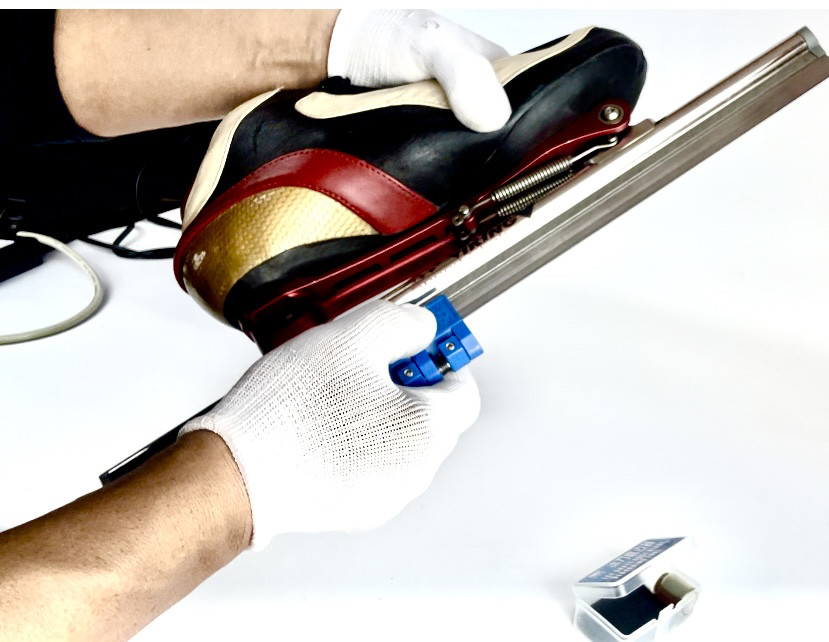 2026滑冰高手必备！冰刀磨边器3000目红宝石真的能让你滑得更顺滑吗？