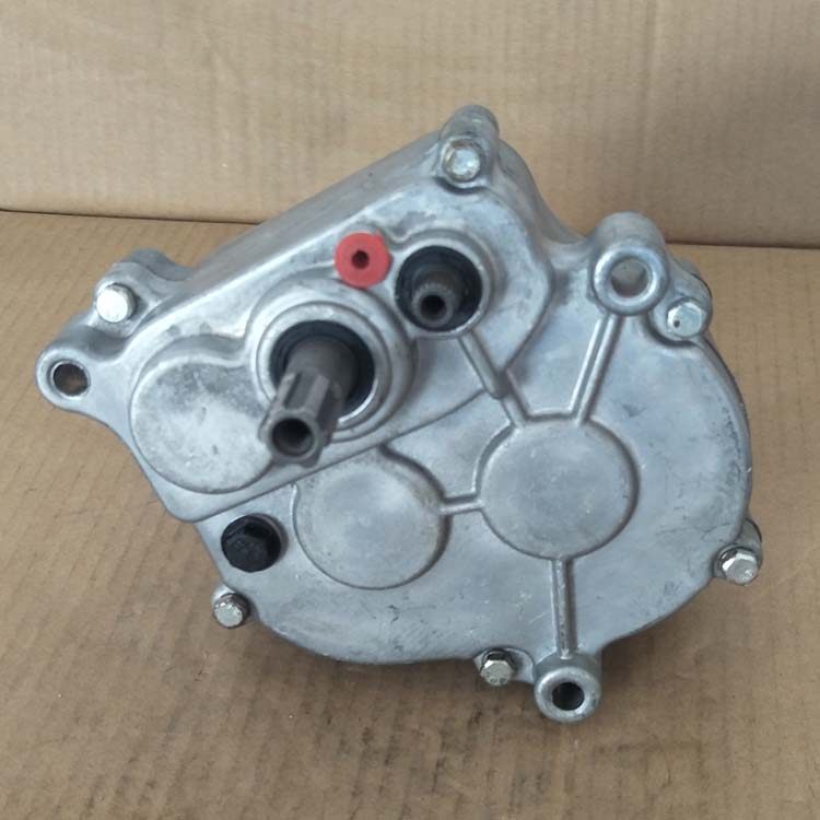 Yun tiller speed box Small cultivator spraying machine walking box Lawn mower aluminum alloy three-gear gearbox manufacturer