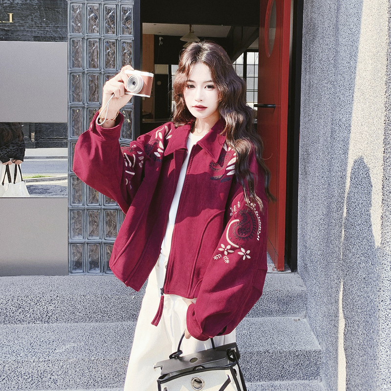Early Spring Stylish Vintage Red Embroidered Suede Jacket for Petite Figures, Short Coat with Bohemian Dopamine Vibe