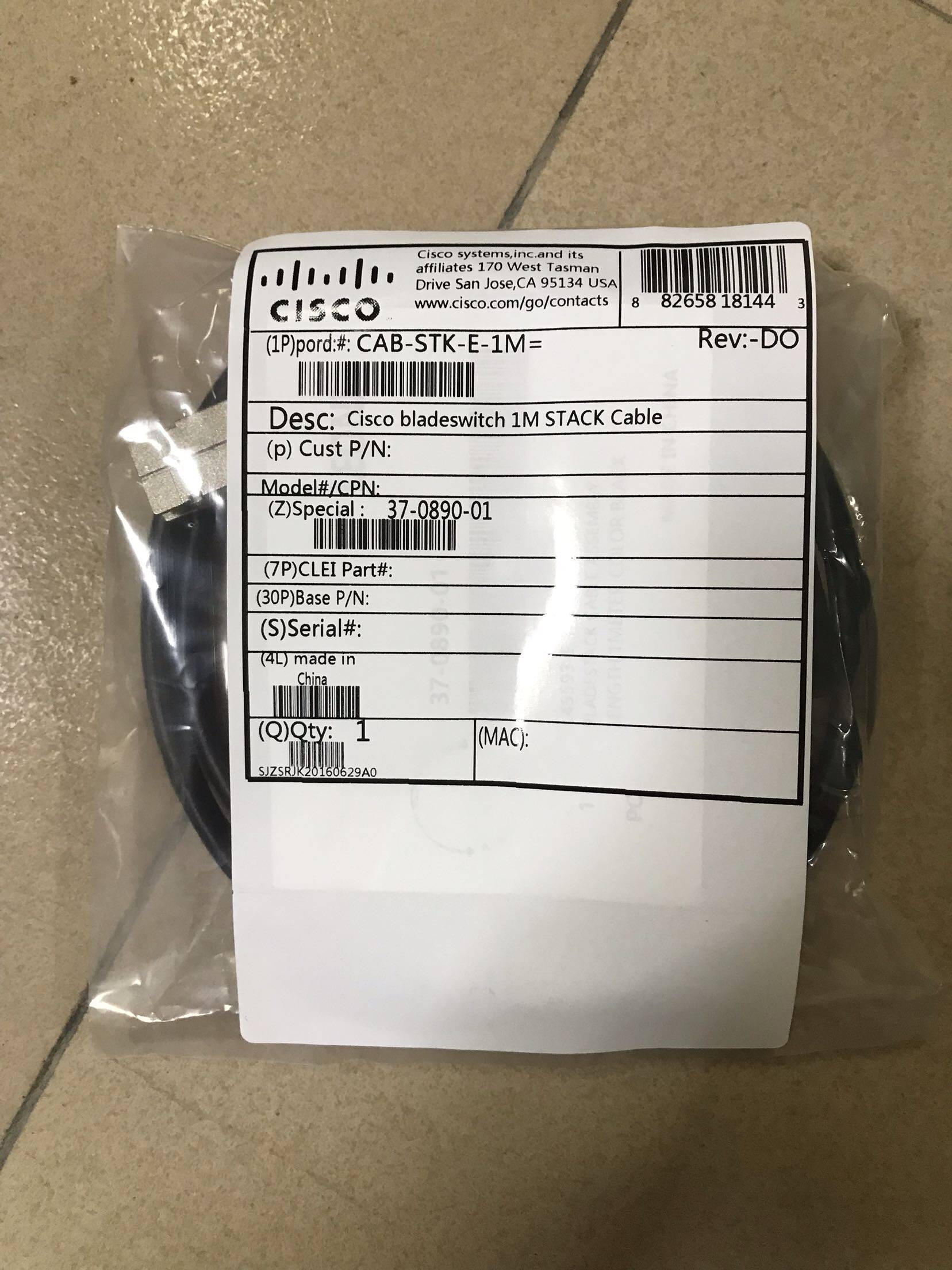 Cisco CISCO CAB-STK-E-3M 2960 Series stacking line 3 m brand new original spot