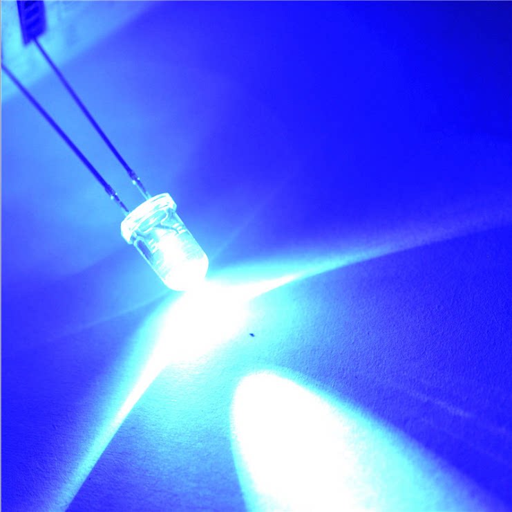 5mm白发蓝 F5蓝灯 led直插发光二极管 高亮 一包1000个包邮