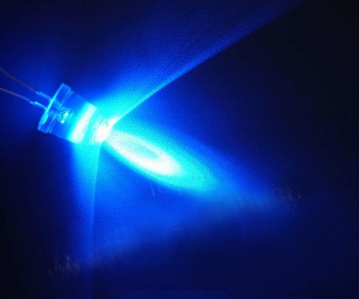 LED灯珠直插式 圆头led高亮 f3白发蓝 3mm发光二极管 1000个包邮