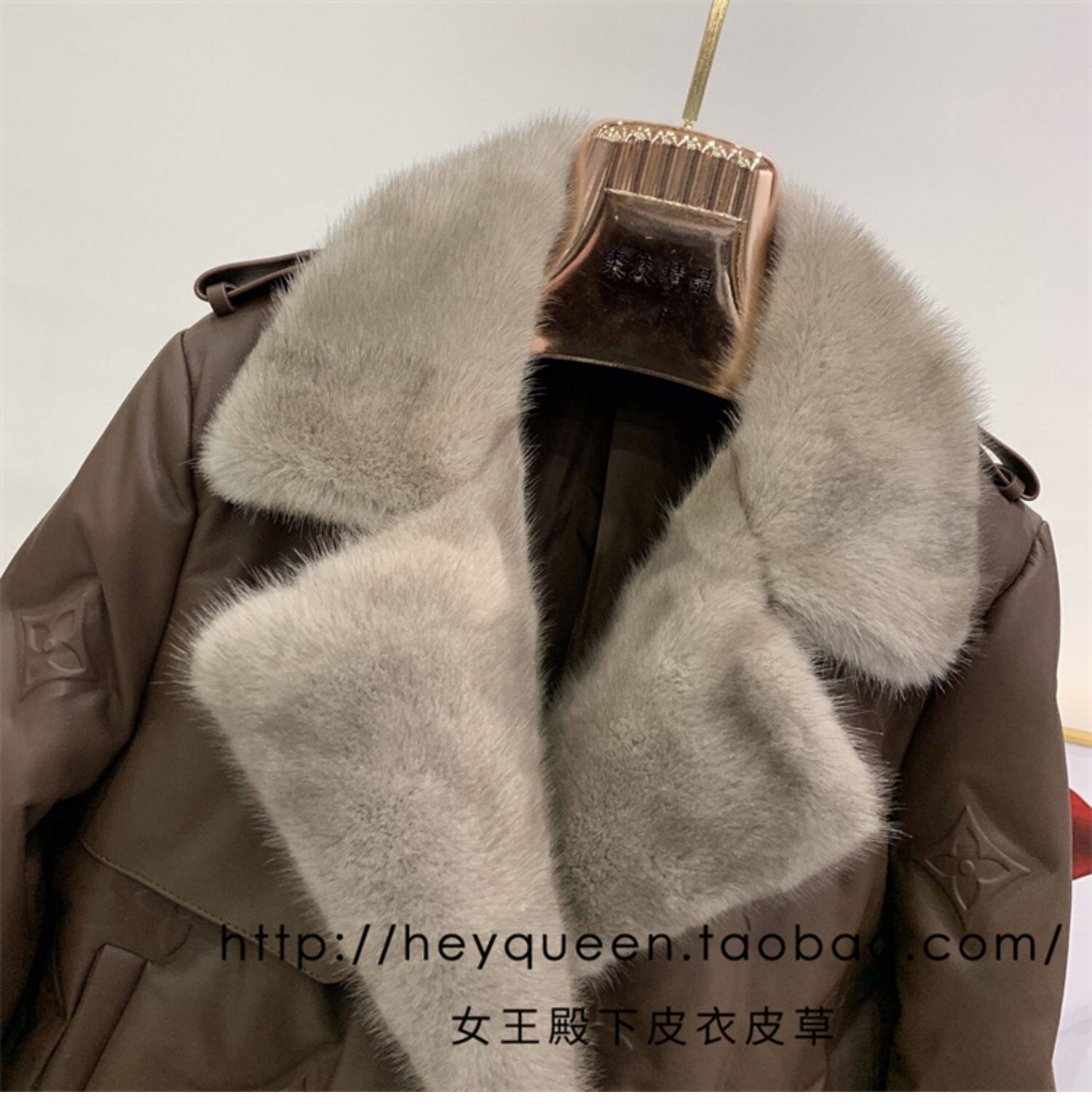 Кожаная куртка 2024年冬季新款真皮皮衣女短款羽绒外套加厚水貂毛领印花宽松显瘦