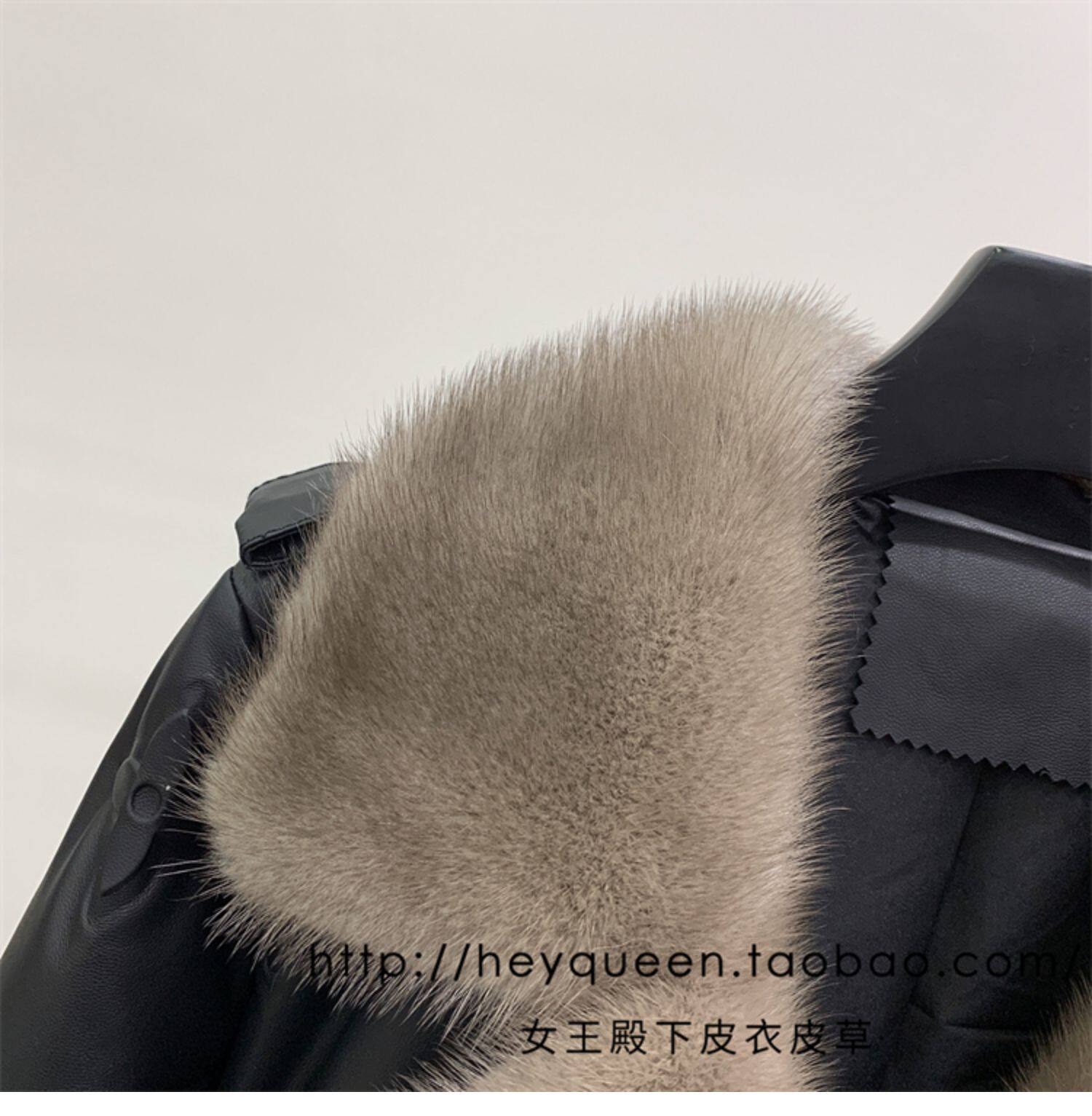 Кожаная куртка 2024年冬季新款真皮皮衣女短款羽绒外套加厚水貂毛领印花宽松显瘦