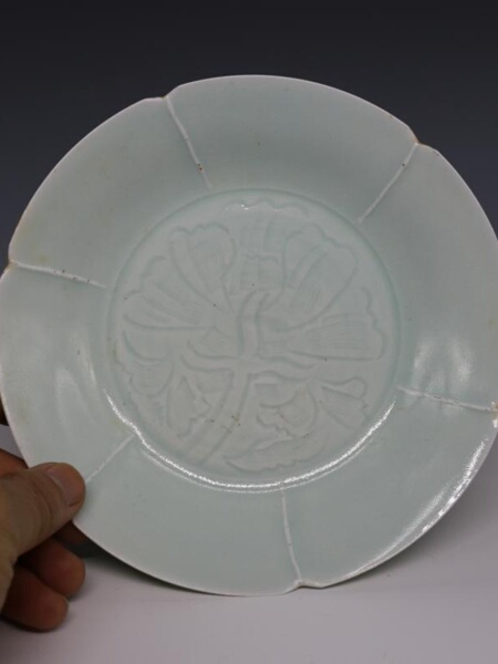 Hutian Kiln Shadow Glaze Painting in Song Dynasty Huaguou Bowl Plate Dish Jingdezhen Distressed Imitation Unearthed Ancient Porcelain Antique Ornaments