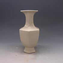 Song Ding kiln white-glazed hexagonal bottle imitating ancient porcelain unearthed from the Song Dynasty retro B&B decorative ornaments old goods and second-hand collection