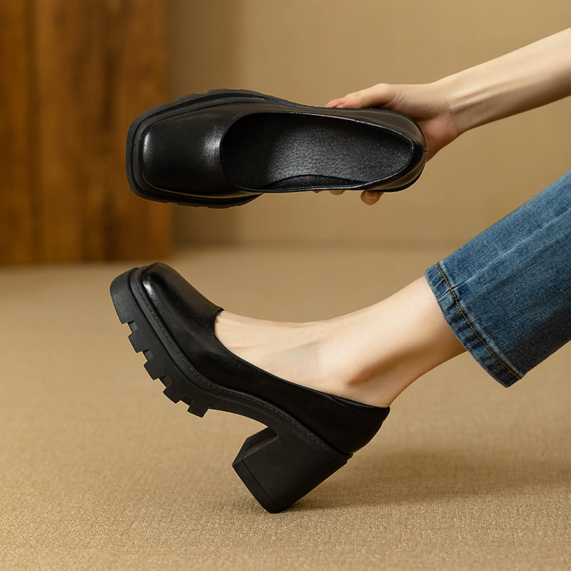 Soft Leather Women's Shoes with Hidden Heels, Versatile Square Toe Platform Shoes, European Style Shallow Mouth, Gentle and Comfortable Work Shoes for Mothers Soft Leather Women's Shoes with Hidden Heels, Versatile Square Toe Platform Shoes, European Style Shallow Mouth, Gentle and Comfortable Work Shoes for Mothers