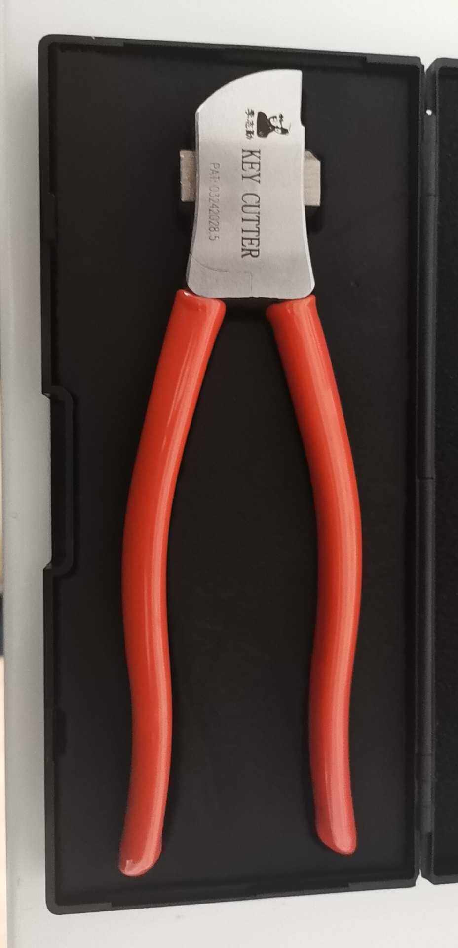 Authentic Li Zhiqin car two-in-one tool Li's tool Li's two-in-one tool tooth cutting pliers