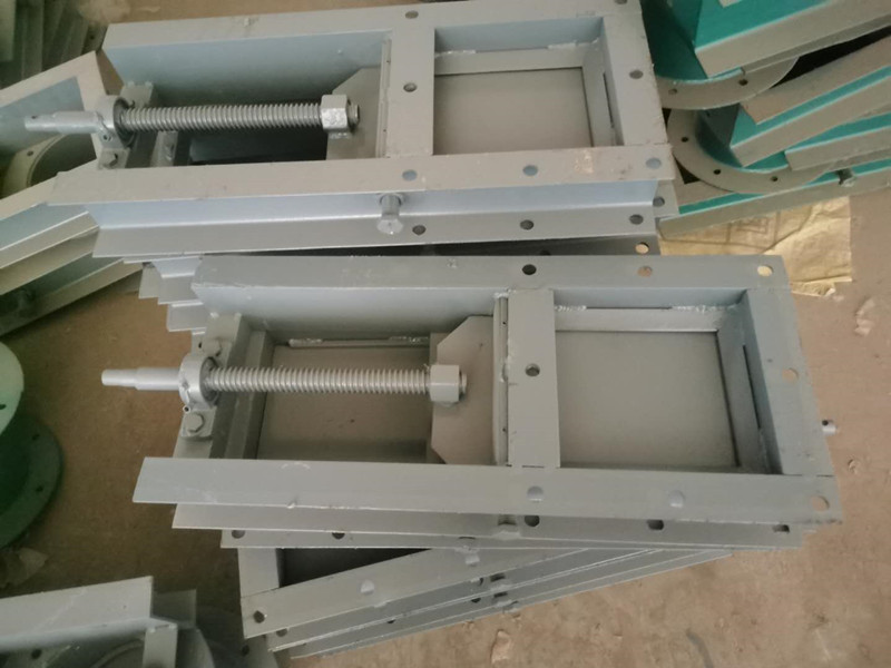 Manual plugboard valve square round mouth cloth bag blow dust machine discharge valve flap-board closing wind gate valve