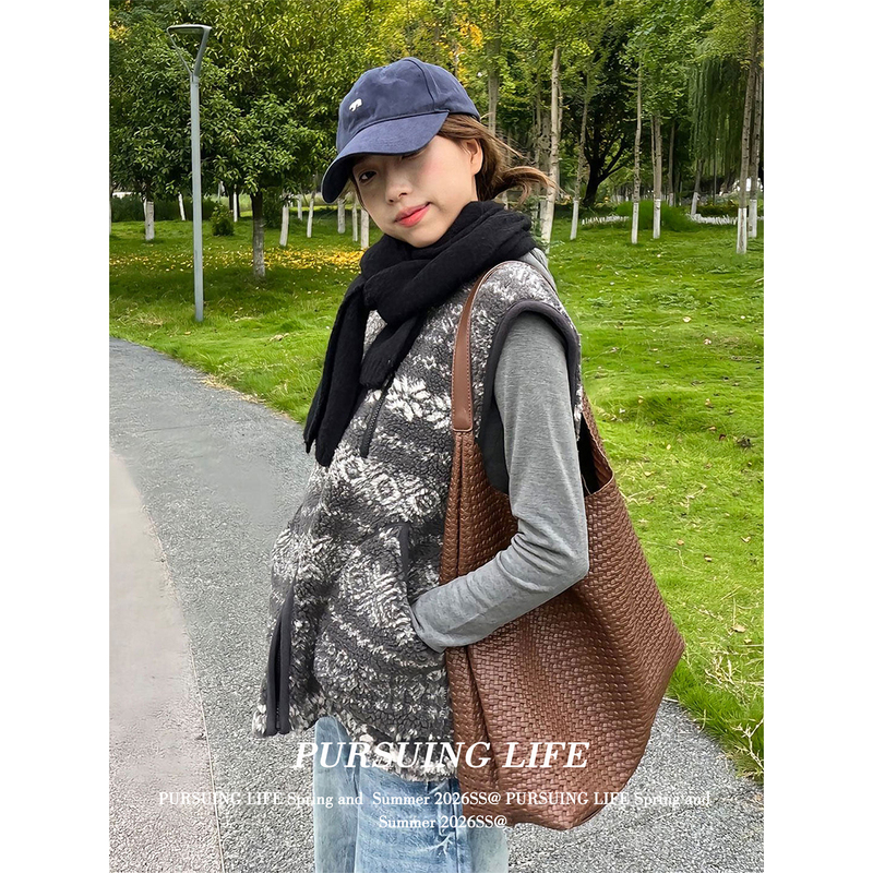 American Retro Vest for Women, Autumn and Winter Wear, Fair Isle Pattern Velvet Jacket, Loose and Lazy Layered Top