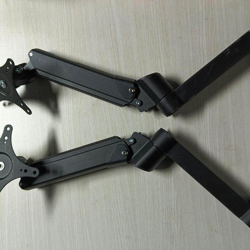 Negotiable Price for the Monitor Stand from Jie Li Shan. Condition and Details as Shown in the Picture. the Last Four Pieces. if You Like It, You Can Buy It Negotiable Price for the Monitor Stand from Jie Li Shan. Condition and Details as Shown in the Picture. the Last Four Pieces. if You Like It, You Can Buy It