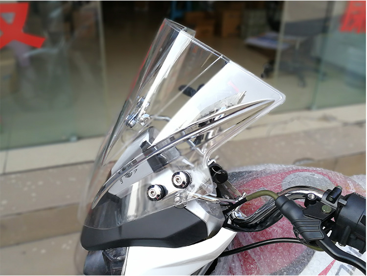 Yamaha bay đến bầu trời thanh kiếm 150 Huanglong kính chắn gió phía trước phổ đường xe sửa đổi xe máy đường phố chạy kính chắn gió kính chắn gió xe vision