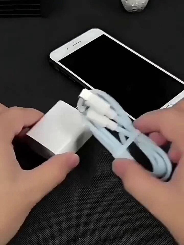 一根线，连接的不只是电流，还有我们对生活温柔的期待