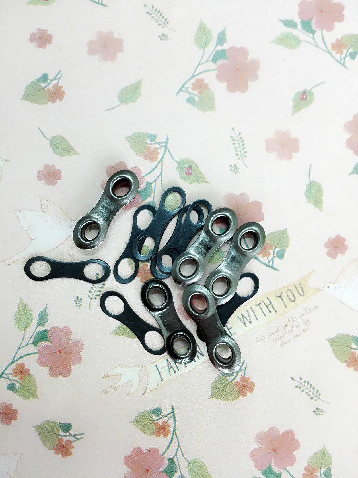 High quality environmental protection copper octate chicken eyesEye buckle eyebuckle eyebuckle eyebuckle eyebuckle hollow rivet