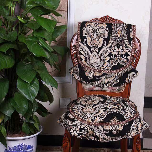 �Ķ��������β�����