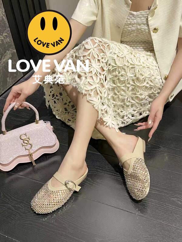 Aolunai Classic 2026 Summer New Trendy Fashion Versatile Simple Rhinestone Fashion Slippers