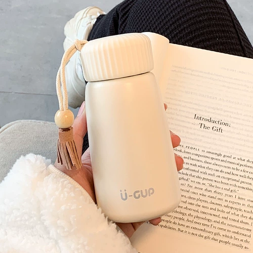 Маленький высококачественный милый портативный стакан, 2022, популярно в интернете, простой и элегантный дизайн