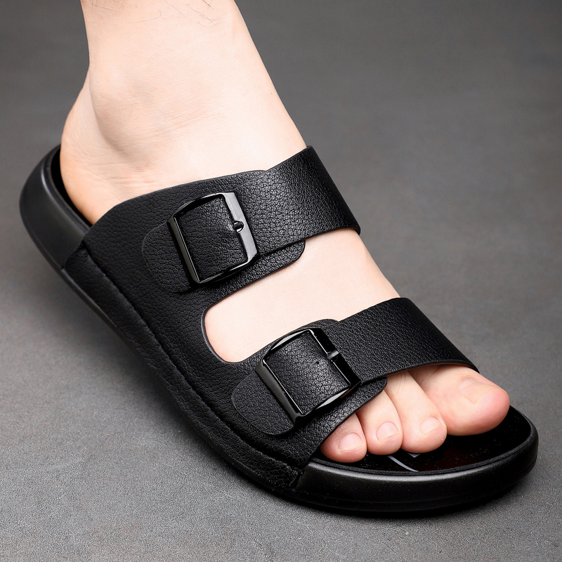 Men's Lightweight Thick-Soled Flip-Flops for Outdoor Wear 2026 New Summer Men's Sandals Soft-Soled Breathable Non-Slip Beach Shoes