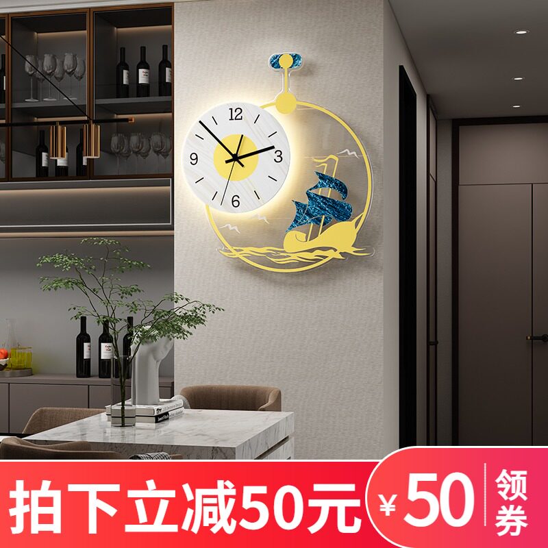 New Chinese style clocks and clocks hung in the living room Home fashion personality light extravagant atmosphere modern minimalist clock hanging wall muted