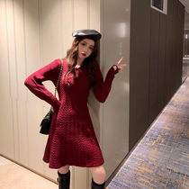 The inner lap of the matching coat is made with the bottom of the dress the dress for the Chinese New Years clothes and womens clothing autumn and winter clothing 2022 new medium and long sweaters