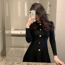 Black Winter Dress Shirt Dress Woman 2021 Autumn Winter New Style Herbene Wind Goddess Fan Temperament Long Sleeve Little Black Dress