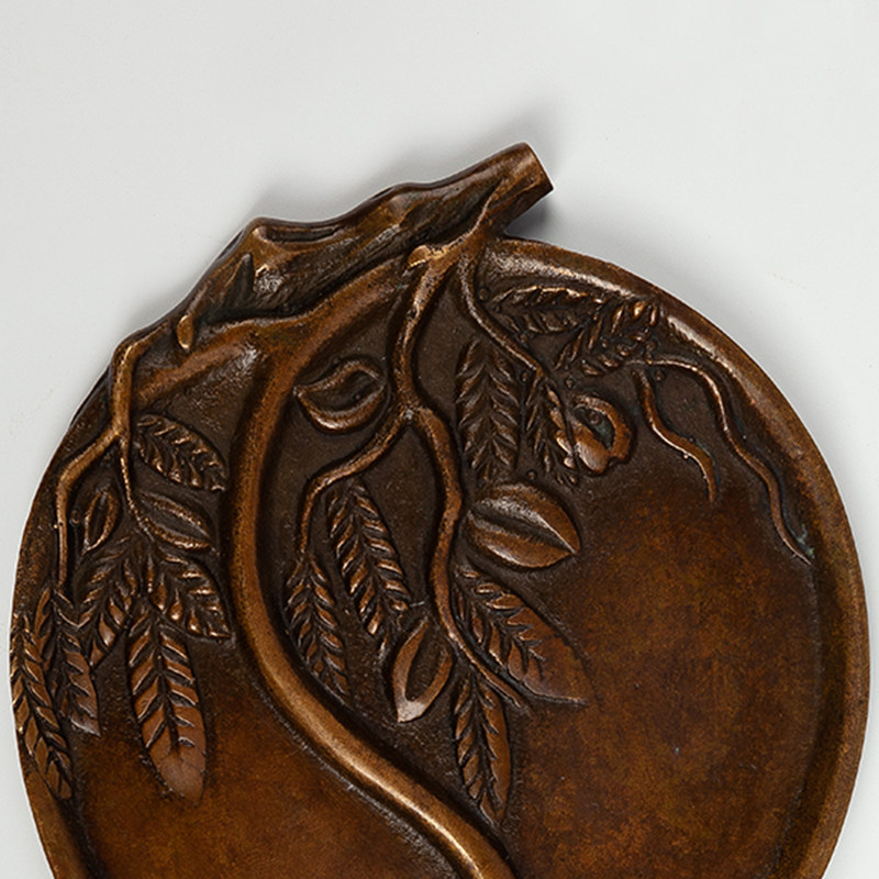 Imitation Bronze Calligraphy Tools from the Imperial Palace: Peach-Shaped Inkstone, Four Treasures of the Study, for Collection, Gift, Antique-Style Copper Ornaments, Vintage Calligraphy and Painting Supplies, Ink Dish, Inkstone