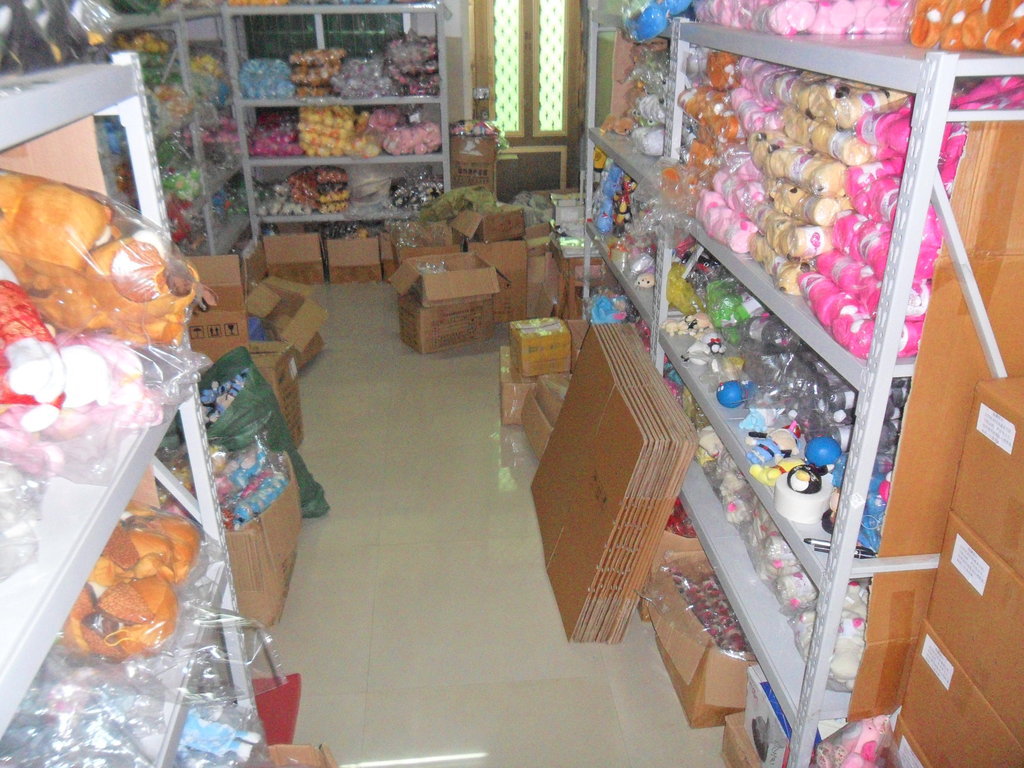 Solid man face paparazzi machine Cubist face paparazzi changing face doll plush toy equipment display