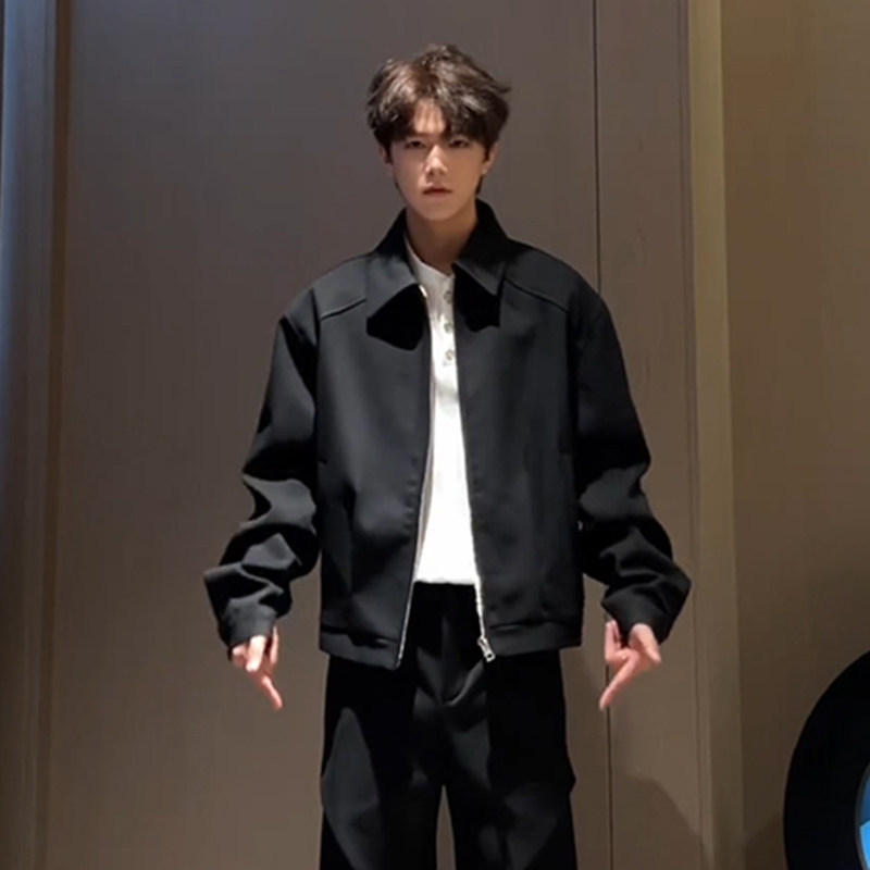 Black Cleanfit Short Executive Jacket Men's Spring and Autumn Lapel American Baseball Uniform Casual Shoulder Pad Jacket Black Cleanfit Short Executive Jacket Men's Spring and Autumn Lapel American Baseball Uniform Casual Shoulder Pad Jacket
