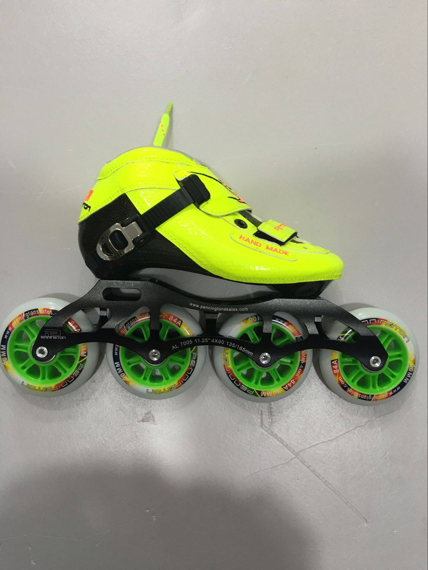 (Bai Ning Shield) Junior Roller Skating Set (90)