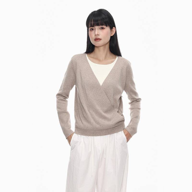 Ksxn Stylish Cross-Neck Faux Two-Piece Sweater Coat for Women, Wool Blend, Fashionable Versatile Color-Block Knit Top Ksxn Stylish Cross-Neck Faux Two-Piece Sweater Coat for Women, Wool Blend, Fashionable Versatile Color-Block Knit Top