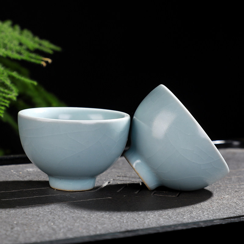 Hand-opened Ru kiln tea cup ice crack can raise Ru porcelain tea cup ceramic single cup Kung Fu master cup household water cup