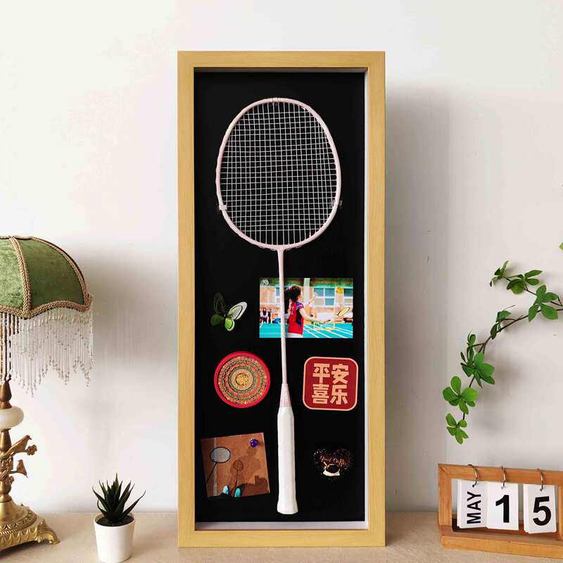 Badminton Racket Display Frame Comes with Magnetic Racket Storage, Dust-Proof Protective Frame, DIY Handmade Gift Framing Frame