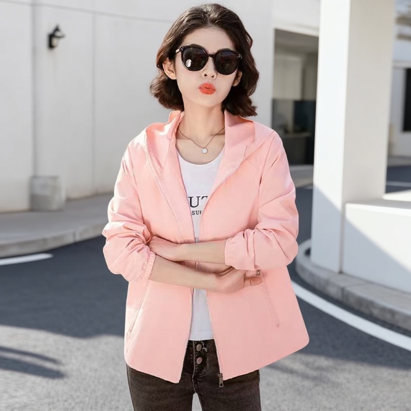 Spring and Autumn Jacket 2026 New Loose Windbreaker Women's Windproof Waterproof Casual Versatile Jacket Plus Size Thin Top