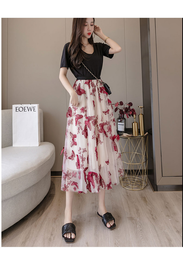 Công nghiệp nặng bướm đen thêu sợi váy nữ siêu tiên mùa hè mới cao eo một chữ giữa váy thêu lưới dài - Váy