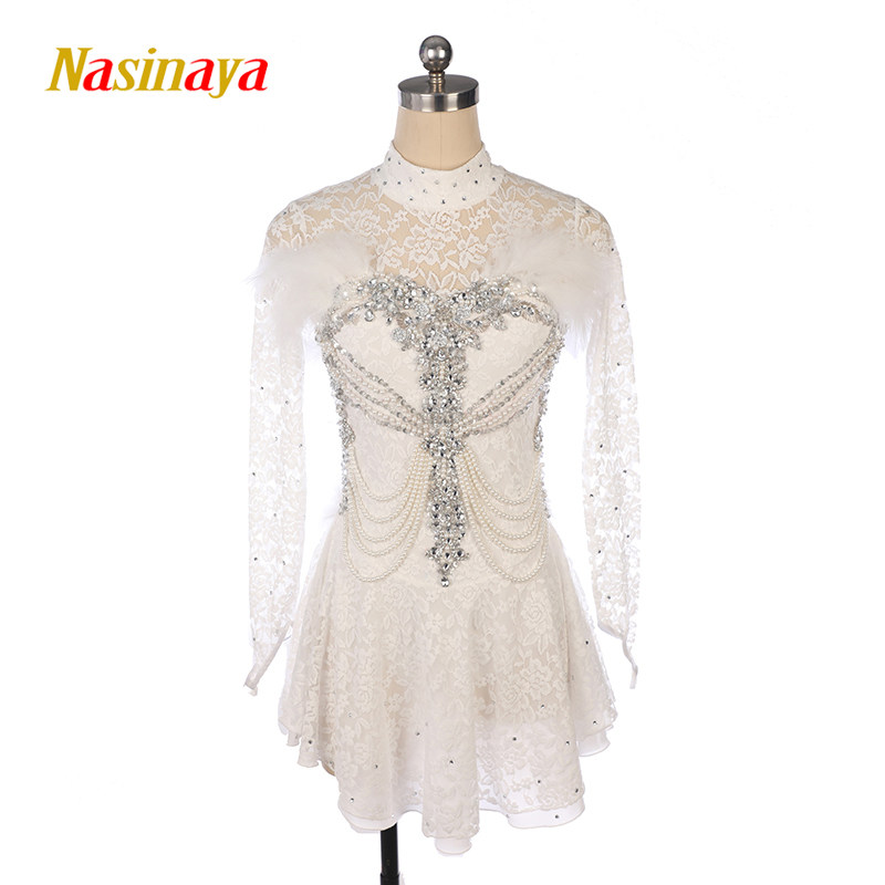 Forni figure skating dresses: pearls, feathers, and lace that sparkle on the ice the perfect dream Forni figure skating dresses: pearls, feathers, and lace that sparkle on the ice the perfect dream